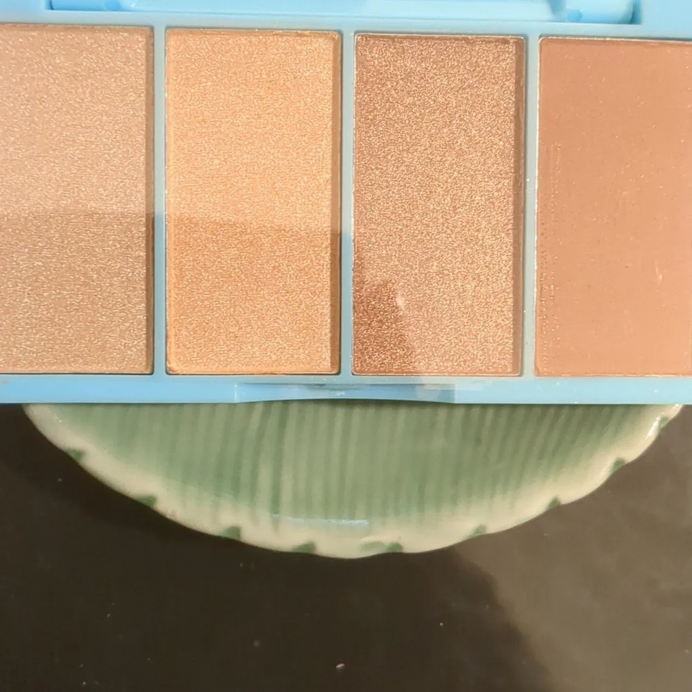 Highlighting & Bronzing Palette